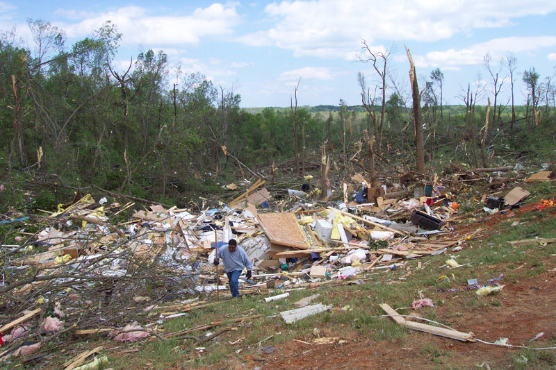 Damage from an F4 tornado in La Plata, MD, 2002-04-28, courtesy NOAA.